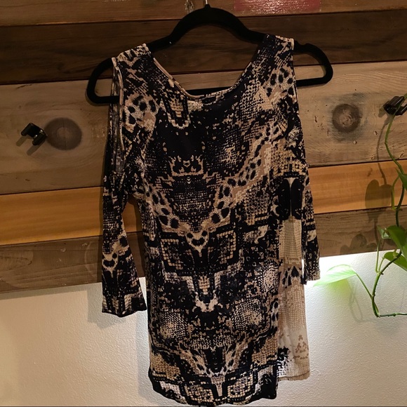 INC International Concepts(S) Bare Shoulder Blouse - Picture 10 of 11